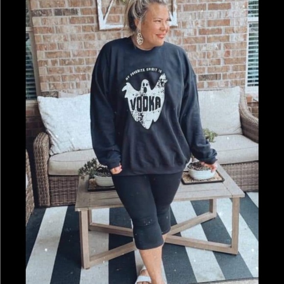 My favorite spirit is vodka sweatshirt XXL - Picture 3 of 6